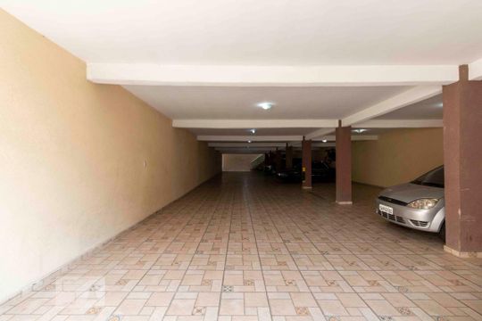 Garagem de casa de condomínio à venda com 2 quartos, 67m² em Vila Santana, São Paulo