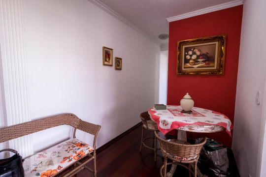 Sala de apartamento à venda com 2 quartos, 58m² em Sítio Pinheirinho, São Paulo