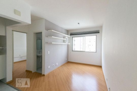 Apartamento para alugar com 1 quarto, 35m² em Moema, São Paulo