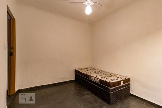 Sala / Quarto de kitnet/studio à venda com 1 quarto, 30m² em Jardim Taquaral, São Paulo