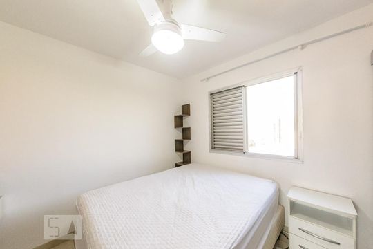 Quarto de apartamento à venda com 1 quarto, 44m² em Novo Taquaral, Campinas