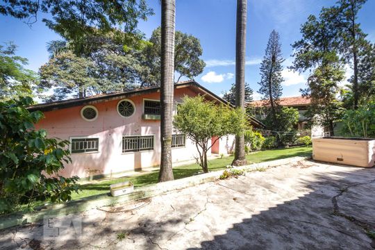 Área Externa de casa à venda com 3 quartos, 600m² em Jardim Atlântico, Belo Horizonte