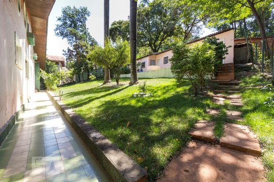 Área Externa de casa à venda com 3 quartos, 600m² em Jardim Atlântico, Belo Horizonte