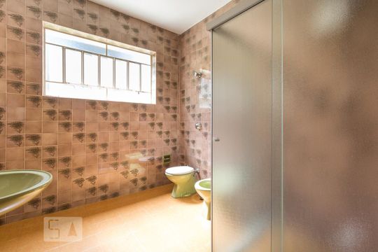 Banheiro de casa à venda com 3 quartos, 600m² em Jardim Atlântico, Belo Horizonte