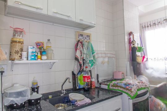 Cozinha de apartamento para alugar com 2 quartos, 42m² em Mooca, São Paulo