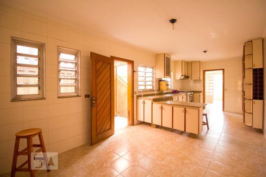 Cozinha de casa à venda com 4 quartos, 250m² em Vila Barreto, São Paulo