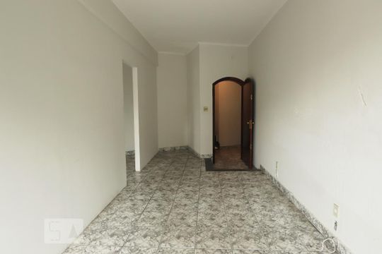 Quarto de apartamento à venda com 1 quarto, 70m² em Parque das Nações, Santo André