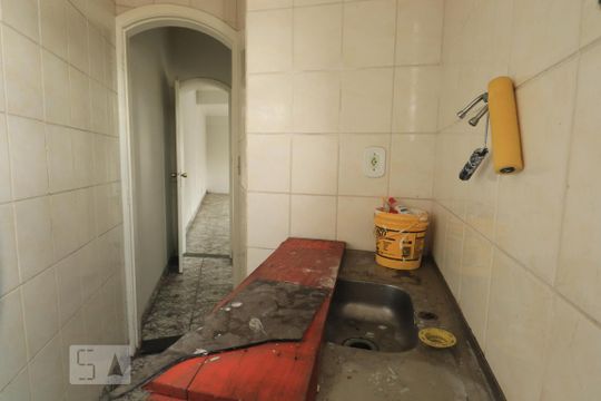 Cozinha de apartamento à venda com 1 quarto, 70m² em Parque das Nações, Santo André
