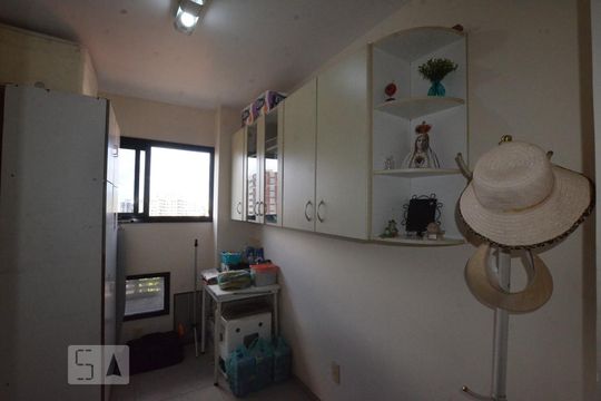 Quarto de Serviço- de apartamento à venda com 4 quartos, 146m² em Méier, Rio de Janeiro