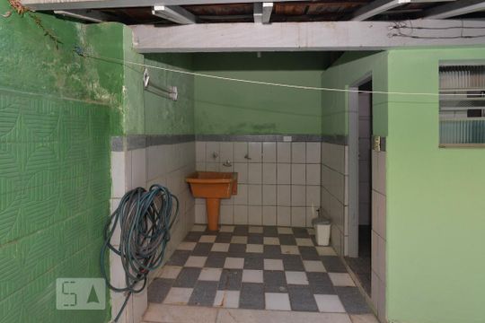 Área de Serviço de casa à venda com 2 quartos, 130m² em Santana, São Paulo
