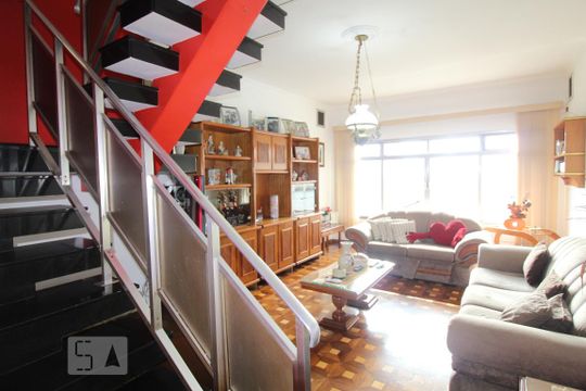 Casa à venda com 5 quartos, 310m² em Olímpico, São Caetano do Sul