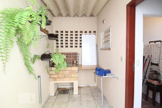Churrasqueira de casa à venda com 5 quartos, 310m² em Olímpico, São Caetano do Sul