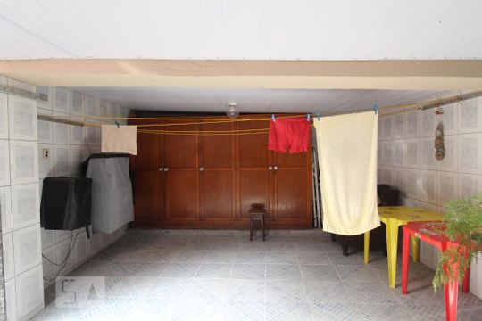 Quintal de casa à venda com 5 quartos, 310m² em Olímpico, São Caetano do Sul