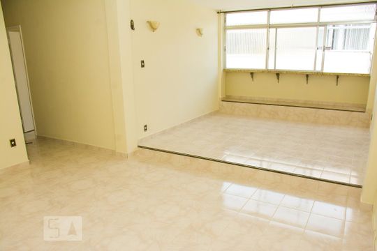 Sala de apartamento à venda com 3 quartos, 100m² em Jardim Guanabara, Rio de Janeiro