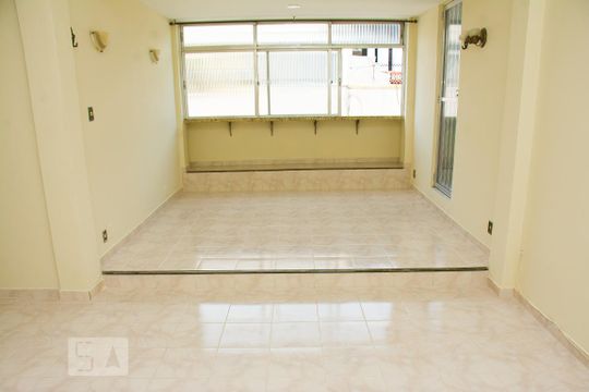 Sala de apartamento à venda com 3 quartos, 100m² em Jardim Guanabara, Rio de Janeiro