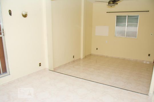 Sala de apartamento à venda com 3 quartos, 100m² em Jardim Guanabara, Rio de Janeiro