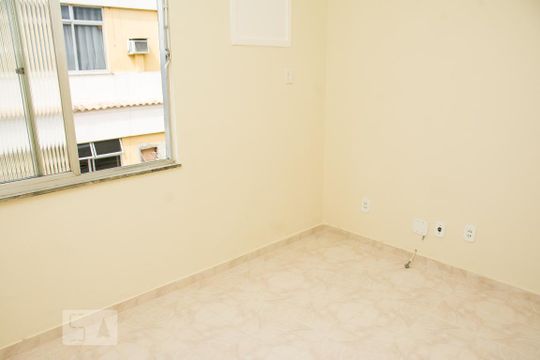 Quarto suite de apartamento à venda com 3 quartos, 100m² em Jardim Guanabara, Rio de Janeiro