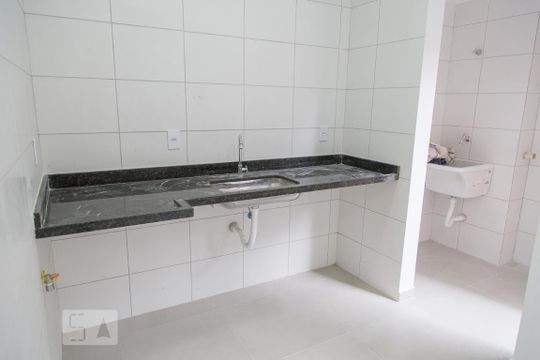 Cozinha de apartamento para alugar com 2 quartos, 45m² em Chácara Santo Antônio (zona Leste), São Paulo