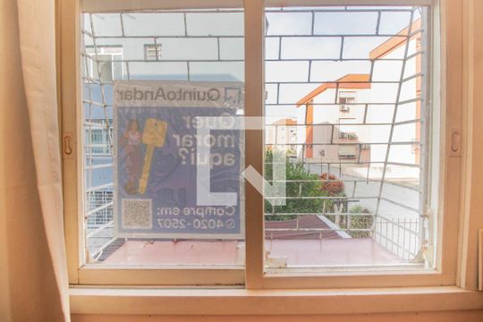 Vista da Sala de apartamento à venda com 1 quarto, 48m² em Passo da Areia, Porto Alegre