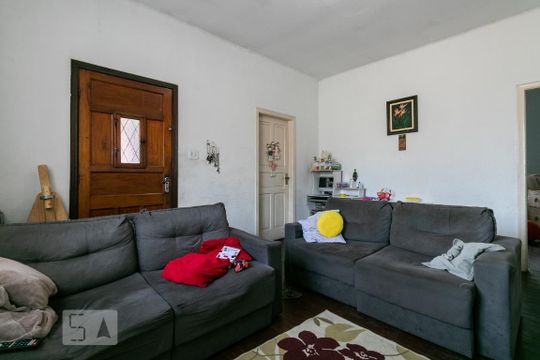 Sala de casa à venda com 3 quartos, 180m² em Vila Carrão, São Paulo