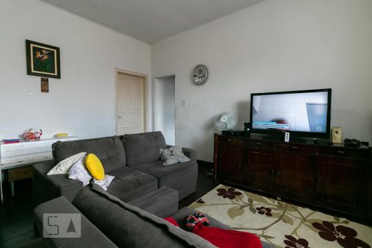 Sala de casa à venda com 3 quartos, 180m² em Vila Carrão, São Paulo