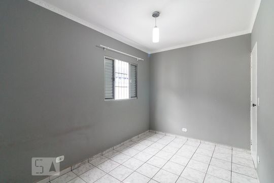 Quarto 2 de apartamento para alugar com 2 quartos, 50m² em Jardim Valéria, Guarulhos