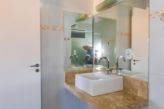 Banheiro da Suíte de apartamento à venda com 3 quartos, 89m² em Baeta Neves, São Bernardo do Campo