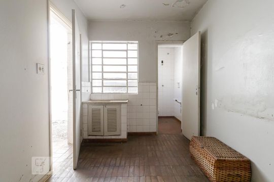Cozinha da Edícula de casa à venda com 4 quartos, 282m² em Cambuci, São Paulo