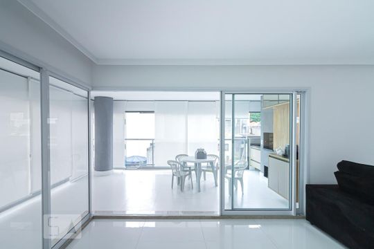 Apartamento para alugar com 3 quartos, 122m² em Alto da Lapa, São Paulo