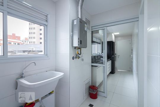 Área de Serviço de apartamento para alugar com 3 quartos, 122m² em Alto da Lapa, São Paulo