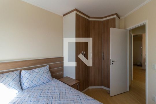 Quarto 1 de apartamento para alugar com 2 quartos, 55m² em Cambuci, São Paulo
