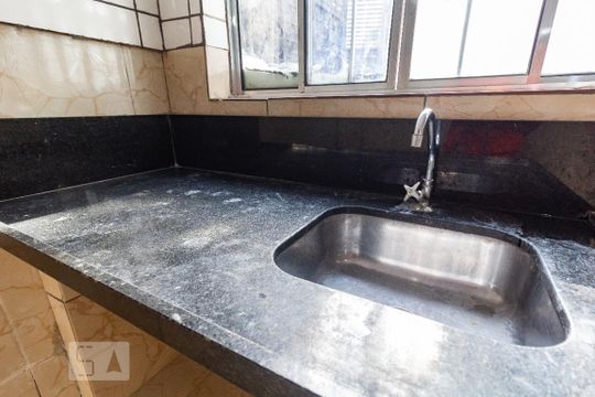 Cozinha de casa à venda com 1 quarto, 378m² em Vila Cordeiro, São Paulo