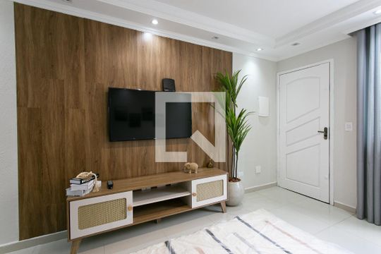 Sala de casa de condomínio para alugar com 2 quartos, 104m² em Vila Matilde, São Paulo