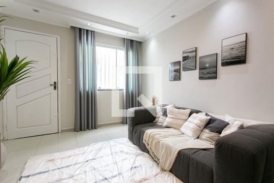 Sala de casa de condomínio para alugar com 2 quartos, 104m² em Vila Matilde, São Paulo