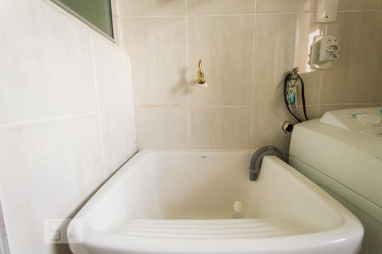 Lavanderia  de apartamento à venda com 1 quarto, 45m² em Liberdade, São Paulo