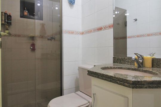 Banheiro de apartamento para alugar com 1 quarto, 70m² em Vila Andrade, São Paulo