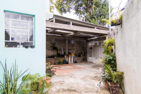 Garagem de casa à venda com 3 quartos, 130m² em Parque Novo Oratório, Santo André