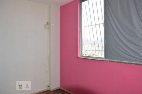 Quarto 1 de apartamento para alugar com 2 quartos, 60m² em Ingá, Niterói