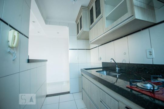 cozinah de apartamento à venda com 2 quartos, 49m² em Loteamento Parque São Martinho, Campinas