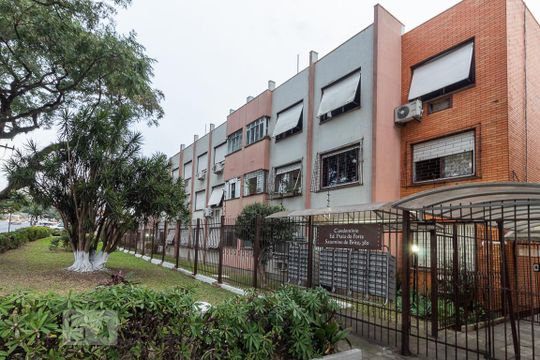 Fachada de apartamento para alugar com 2 quartos, 60m² em Vila Jardim, Porto Alegre
