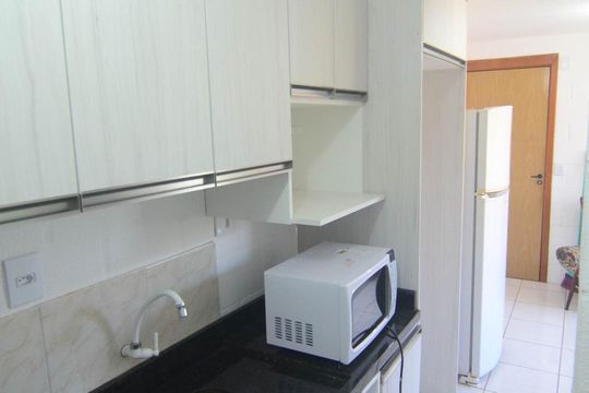 Cozinha de apartamento para alugar com 2 quartos, 44m² em Olaria, Canoas