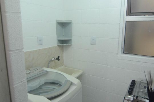 Área de Serviço de apartamento para alugar com 2 quartos, 44m² em Olaria, Canoas
