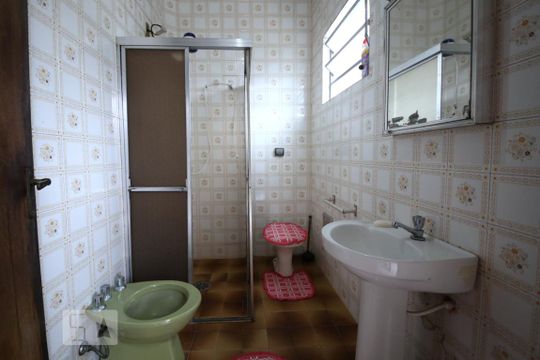 Banheiro  de casa à venda com 3 quartos, 358m² em Vila Cruzeiro, São Paulo