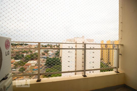 Sacada de apartamento para alugar com 2 quartos, 189m² em Chácara Primavera, Campinas