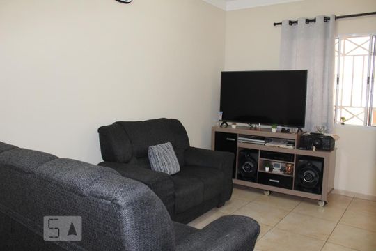 Casa à venda com 2 quartos, 100m² em Vila Ivg, São Paulo