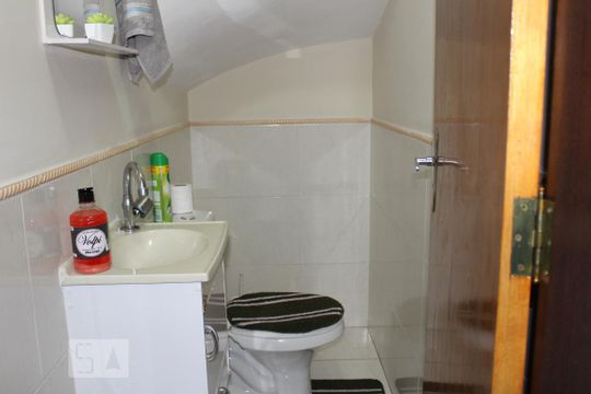 Lavabo de casa à venda com 2 quartos, 100m² em Vila Ivg, São Paulo