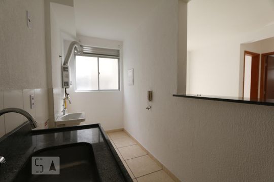 Cozinha de apartamento à venda com 2 quartos, 47m² em Taquara, Rio de Janeiro