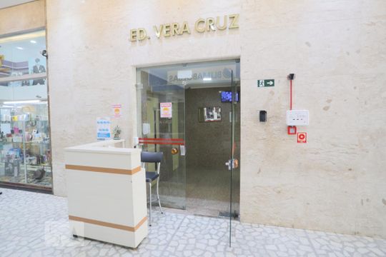 Comum - Fachada do Bloco do Prédio de apartamento para alugar com 1 quarto, 55m² em Gonzaga, Santos