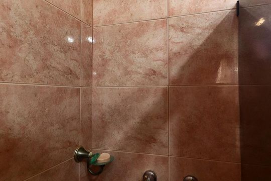 Banheiro Dormitórios 3 e 4 de casa à venda com 6 quartos, 650m² em Recreio dos Bandeirantes, Rio de Janeiro