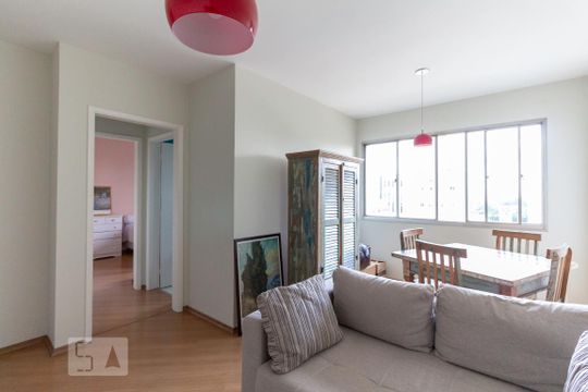 Sala de apartamento para alugar com 1 quarto, 50m² em Vila Mariana, São Paulo